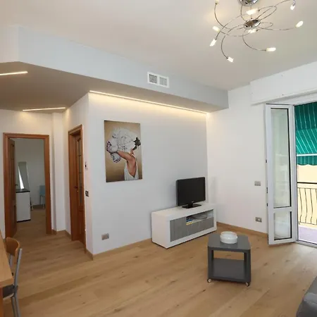 Casa Ciabatta Σέστρι Λεβάντε
